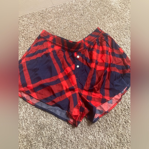 NWOT - Aerie Red and Black Plaid Pajama Shorts - Picture 4 of 10